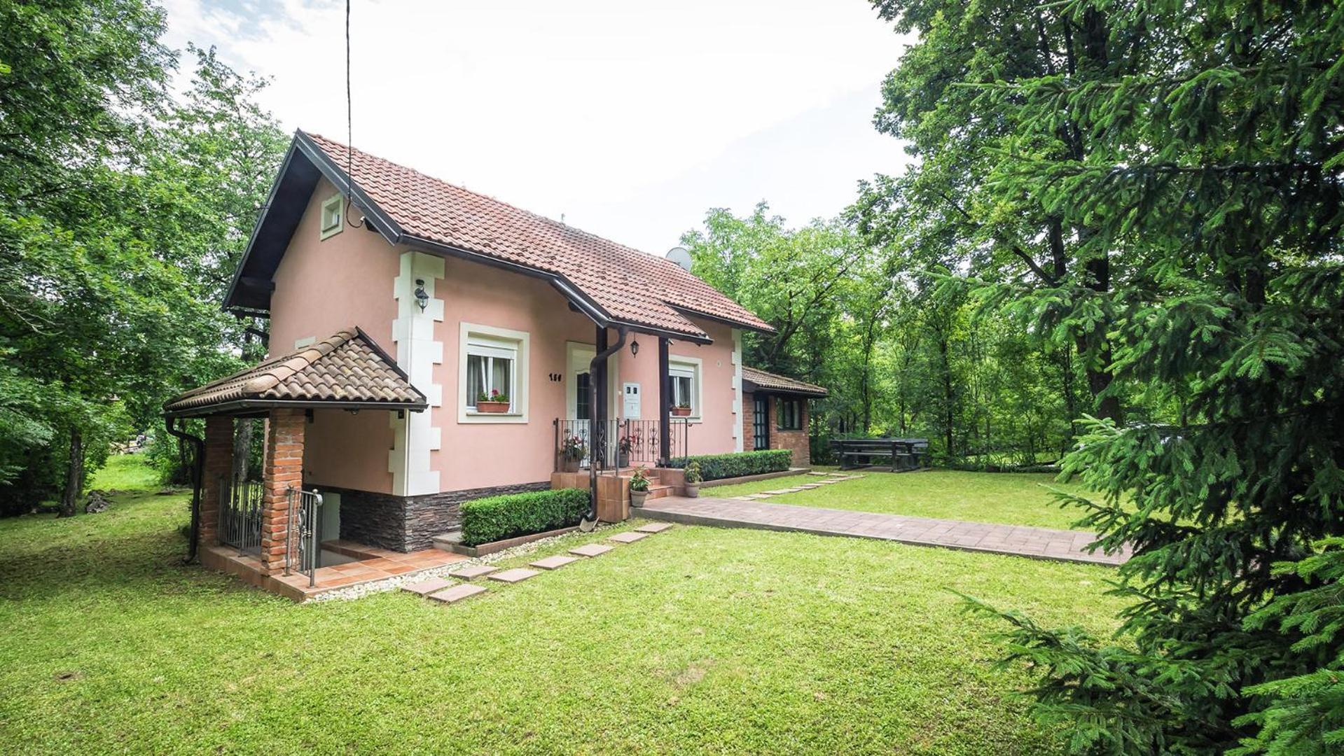Hotel Nika Čatrnja Exteriér fotografie